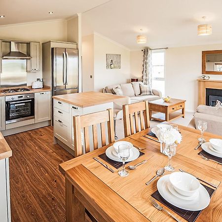 Отель Holderness Country Park Tunstall  Экстерьер фото