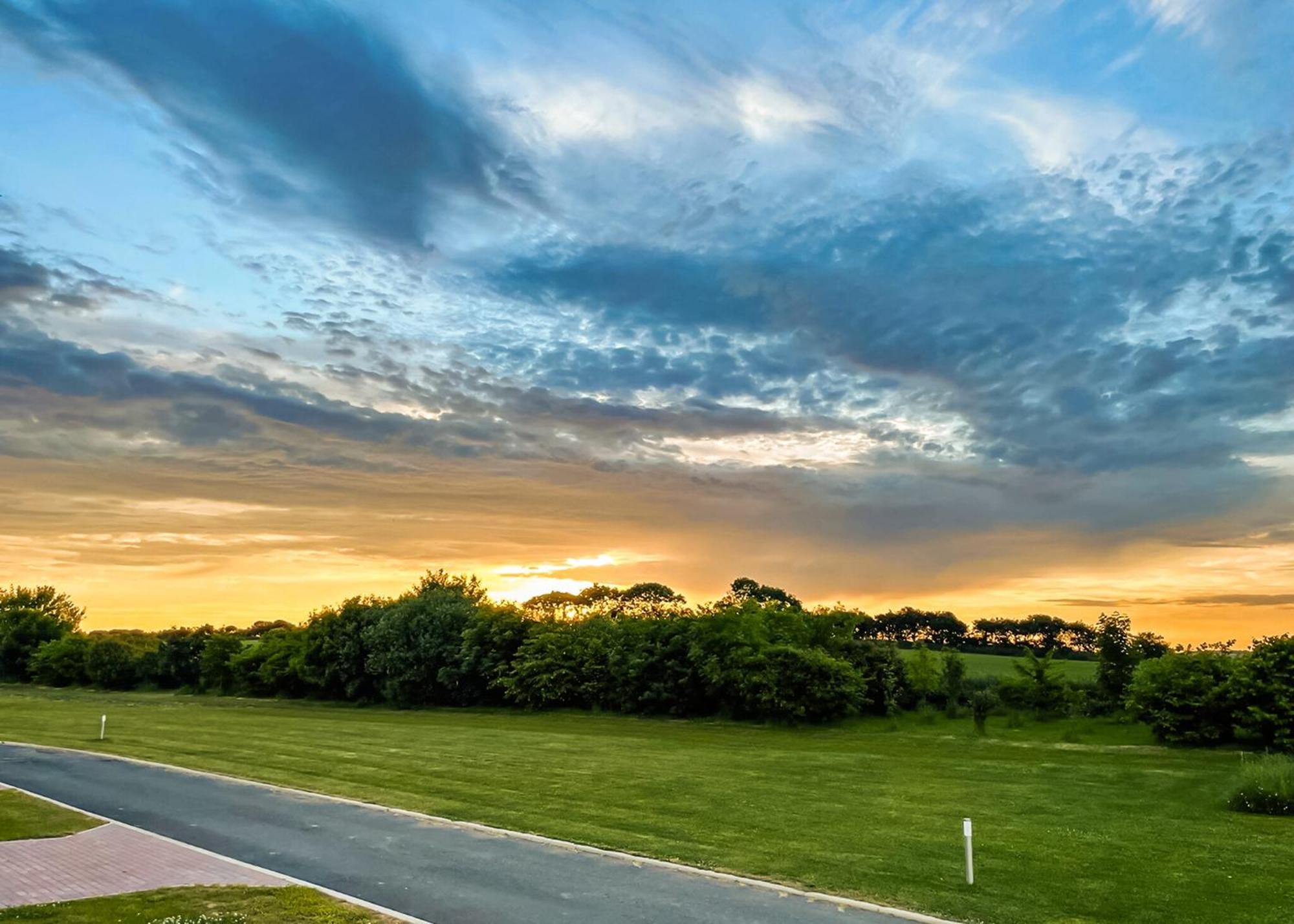 Отель Holderness Country Park Tunstall  Экстерьер фото